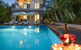 Fethiye Günlük Kiralık Villalar 2026: Ölüdeniz'den Göcek'e Özel Havuzlu Tatil Rehberi