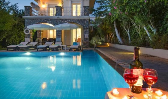 Fethiye Günlük Kiralık Villalar 2026: Ölüdeniz'den Göcek'e Özel Havuzlu Tatil Rehberi