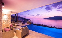 Kaş Günlük Kiralık Villalar 2026: Çukurbağ'dan Kalkan'a Deniz Manzaralı Tatil Rehberi